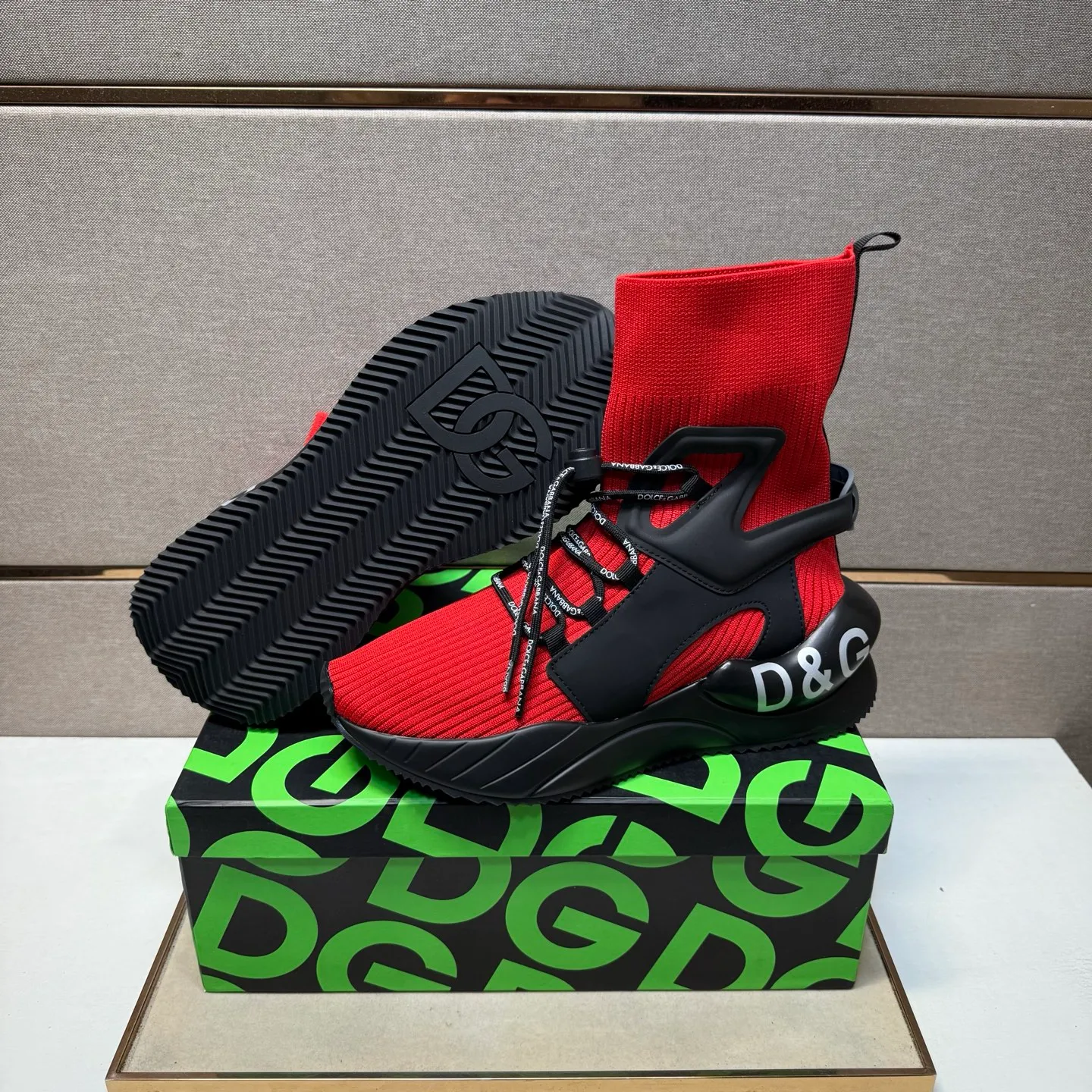 ⬛️Men's men's shoes💰p420【DG～】couple casual shoes 2025z cabinet sales simultaneously 🔶Size: 36-44 #️⃣ 🔷2 colors🔜The upper is made of multi-material splicing➕Mesh lining, comfortable and breathable, sole: original comfortable and wear-resistant outsole, ⚠️real thing📱photographed🎬real thing is better📢📢📢